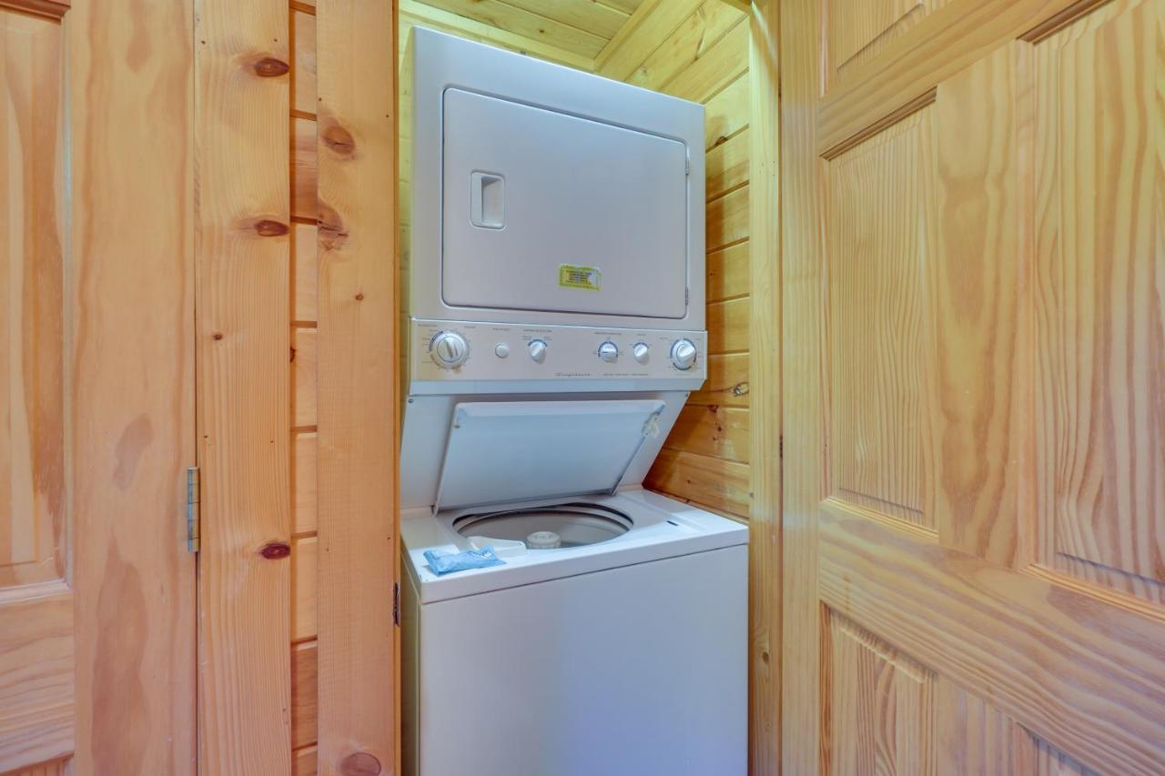 Smoky Mountain Vacation Rental Cabin With Hot Tub! Gatlinburg Exterior photo